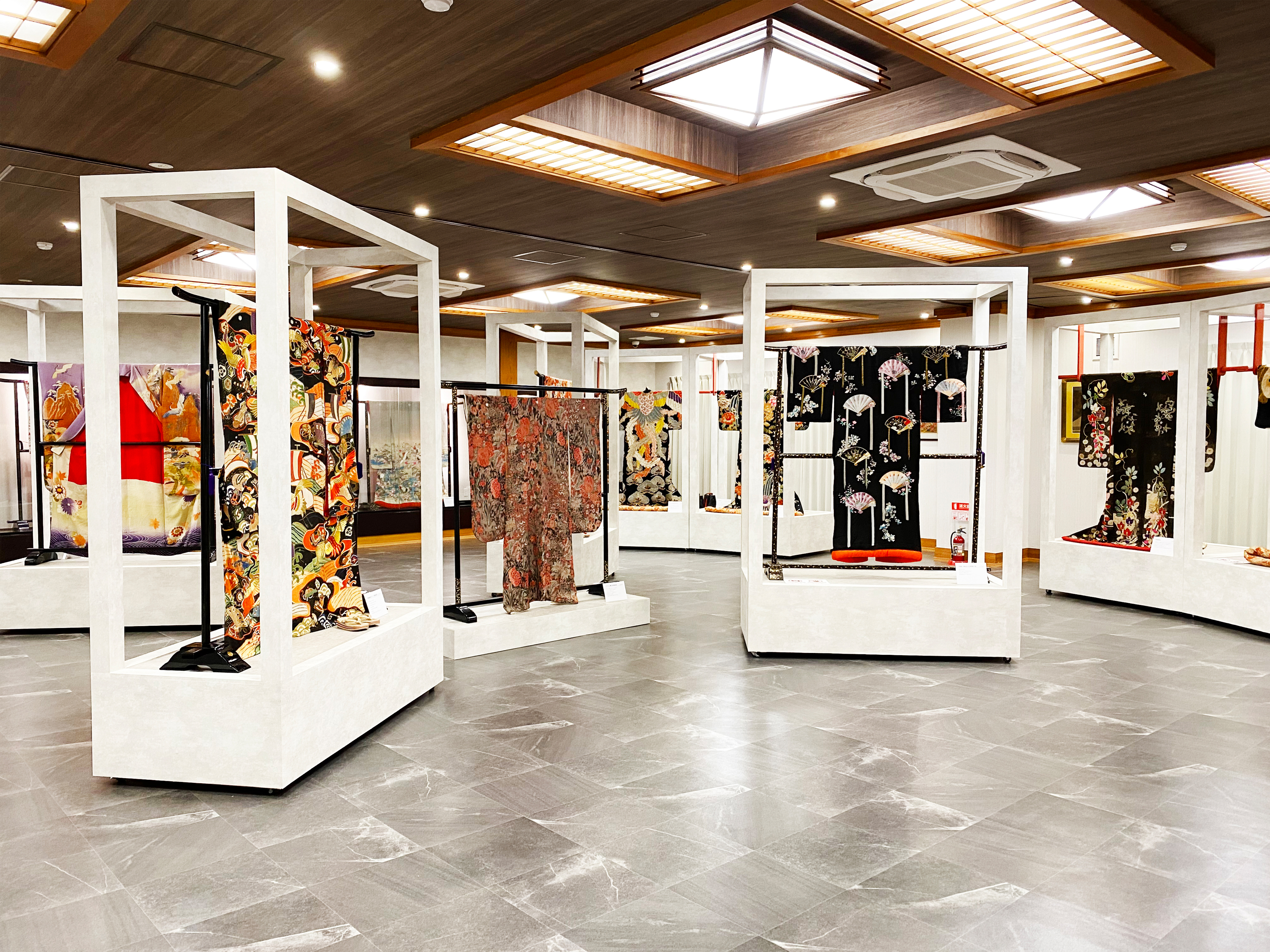 2022年10月7日オープン　磐梯熱海駅徒歩7分　日本きもの美術館